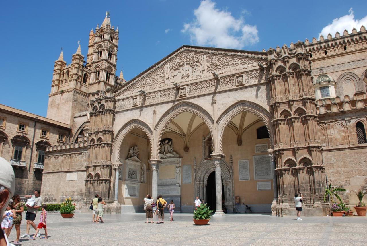 Porta Nuove Vacanze Palermo Exterior foto